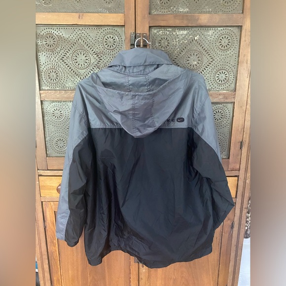Vintage Nike Windbreaker Jacket - Picture 4 of 4